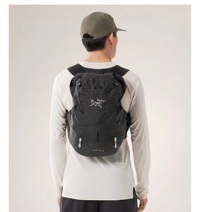 Brand new Arcteryx Norvan 14 Vest